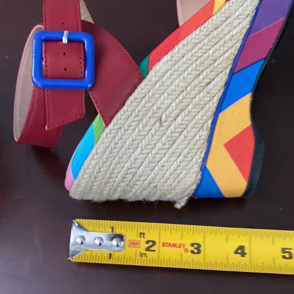 J.Renee espadrilles in fun summer colors!  Ladies size 7 M. - Picture 7 of 7